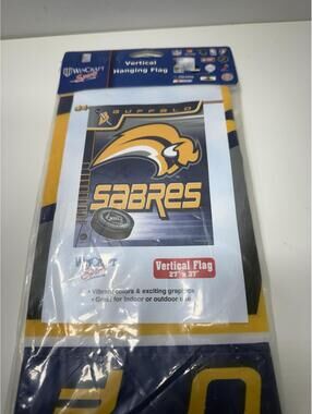 Buffalo Sabres Wincraft Outdoor Flag Banner Man Cave NHL Hockey 27 x 37 Inch